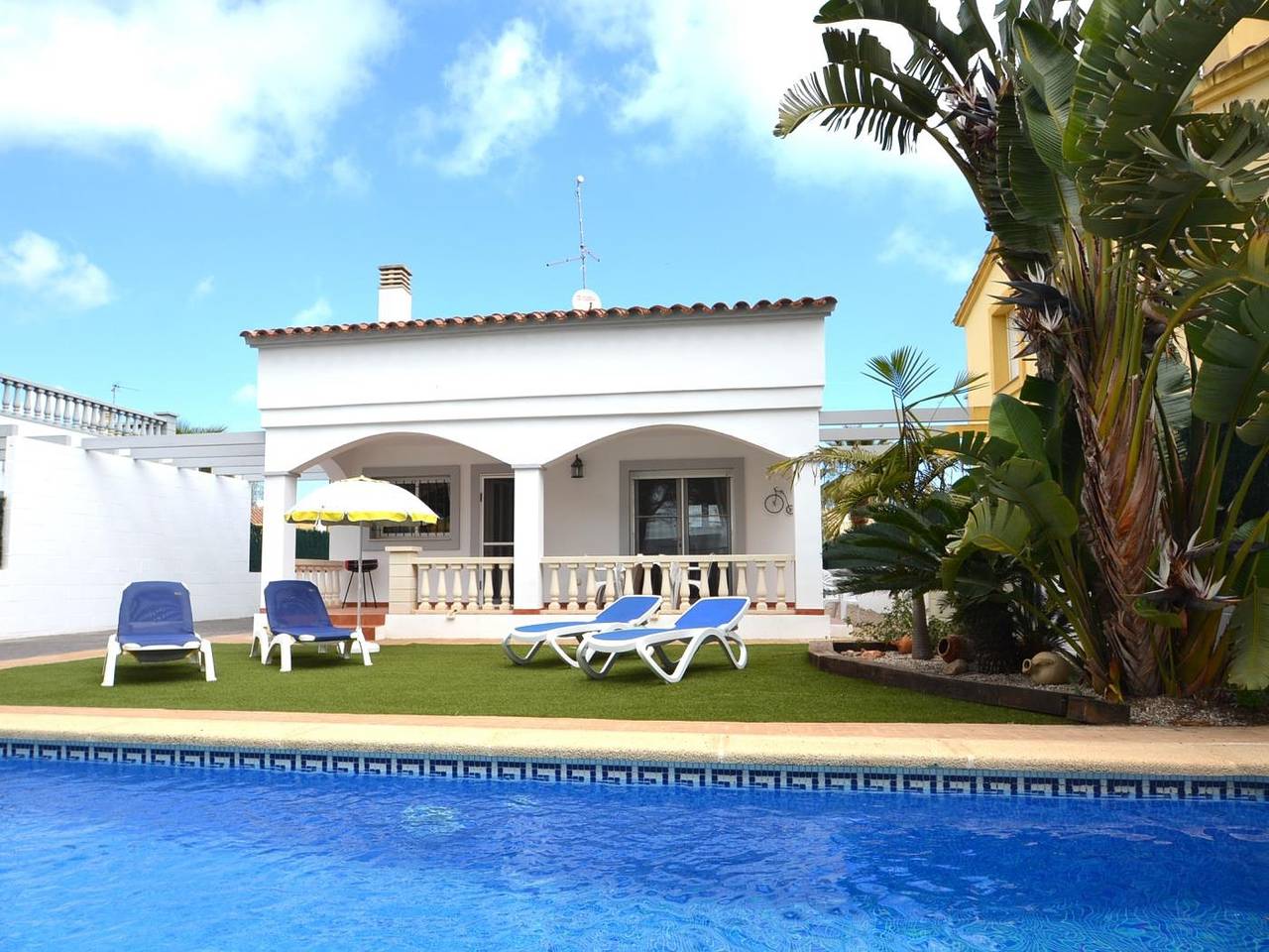 Casa Emma con piscina privada in Riumar, Delta del Ebro