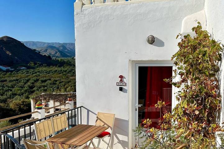 Appartamento per 4 persone, con idromassaggio e piscina in Oria (Andalucía)