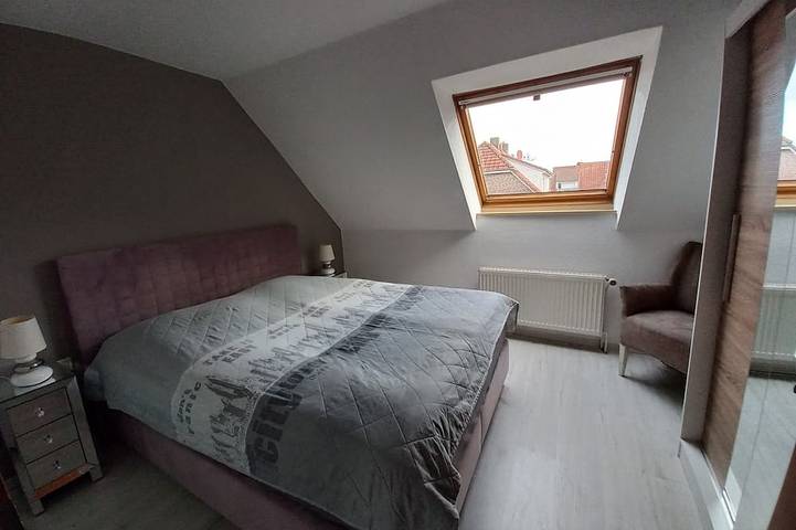 Ganze Wohnung, Ruhige Fewo. 150m zum Meer und Strand, bis 2 Hunde, Parkplatz vor Haustür, Wlan in Norddeich, Norden und Umgebung