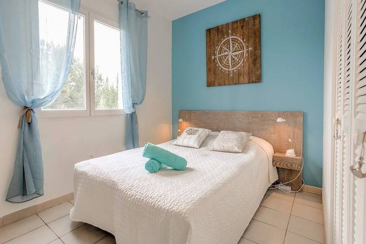 Location de vacances pour 8 personnes, avec piscine ainsi que jardin et terrasse à Pouzols-Minervois - 2