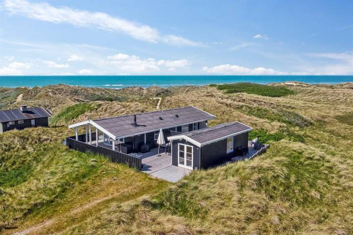 Ferienhaus für 6 Personen, mit Terrasse und Sauna in Grønhøj Strand