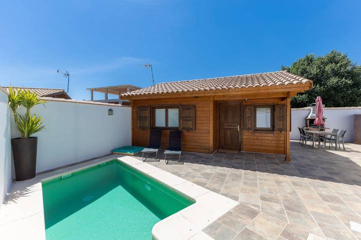 Casa rural para 4 personas, con Jacuzzi y Jardín en Castilla-La Mancha