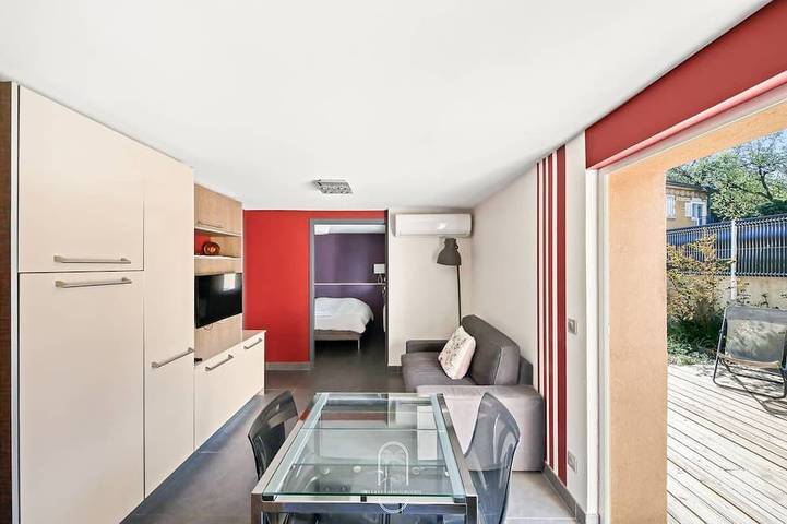 Appartement entier, Promo-T2 Jardin/Parking/Clim/Wifi /700m Plage in Le Pradet, Côte méditerranéenne (France)
