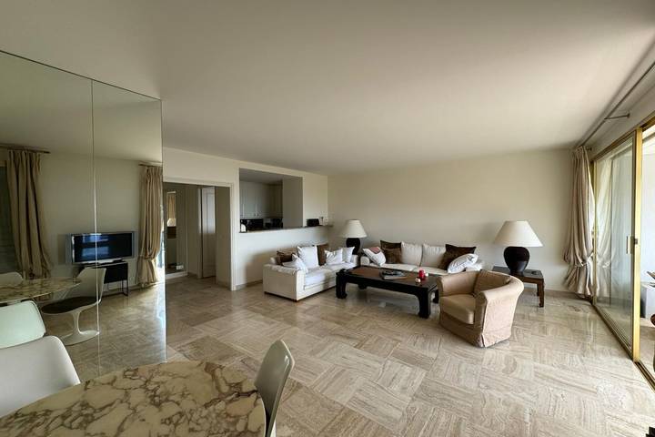 Ferienwohnung für 3 Personen, mit Garten und Pool in Cannes - 3