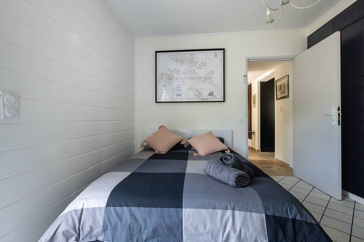 Gîte pour 4 personnes, avec piscine ainsi que jardin et terrasse dans Office De Tourisme Du Pays Des Sorgues Et Des Monts De Vaucluse - 4