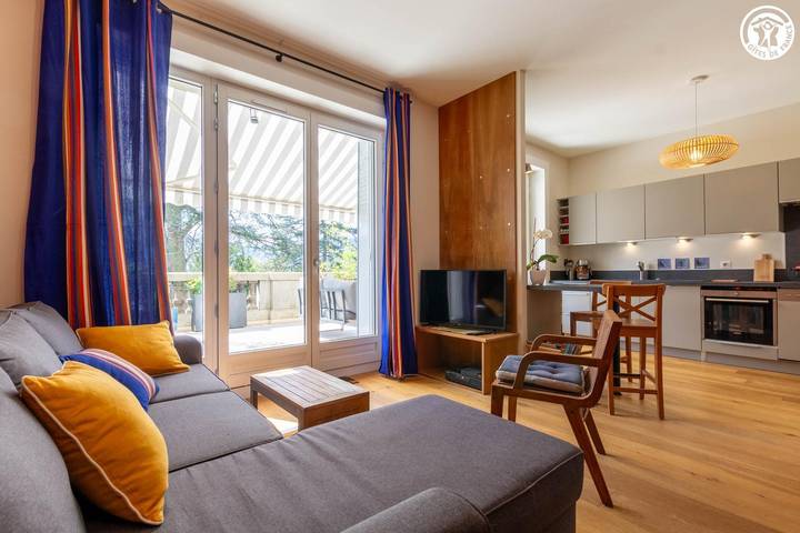 Gîte pour 4 personnes, avec jardin à Aix-les-Bains - 2