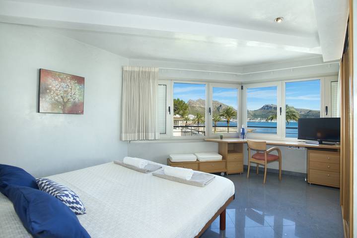 Ganze Wohnung, Magnific Apt 2 Sea View in Port de Pollença, Pollença