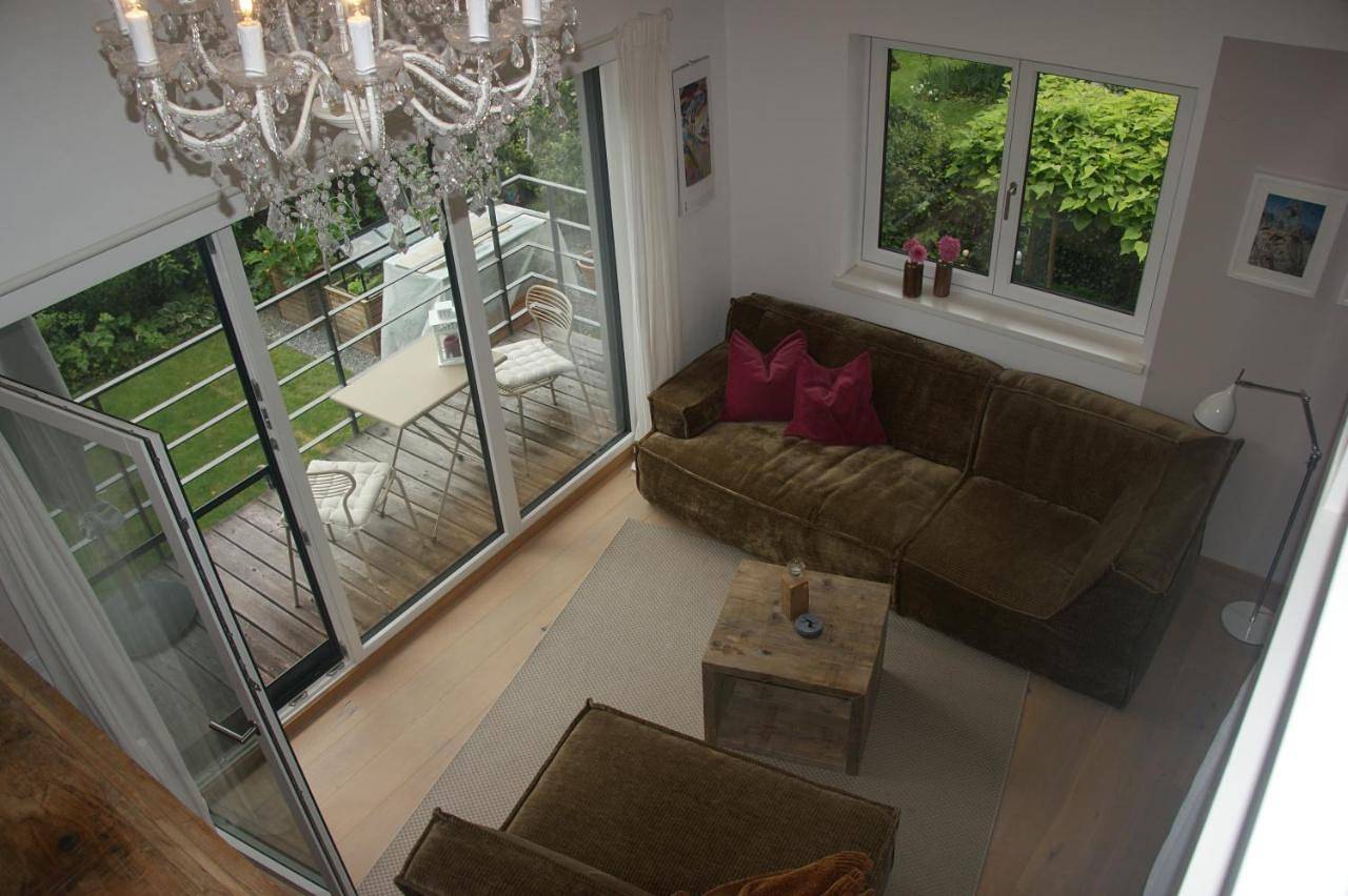 Ganze Wohnung, Fünf Rosen - Bio-Ferienwohnung am Staffelsee im Blauen Land - Boutique Apartment in Uffing, Das Blaue Land