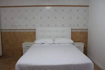 Apartahotel para 6 Personas en El Barrio, Alicante, Foto 3