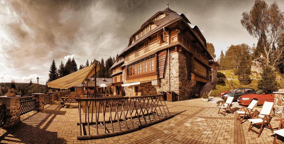 Hotel für 2 Personen, mit Sauna und Ausblick sowie Terrasse, mit Haustier im Böhmerwald