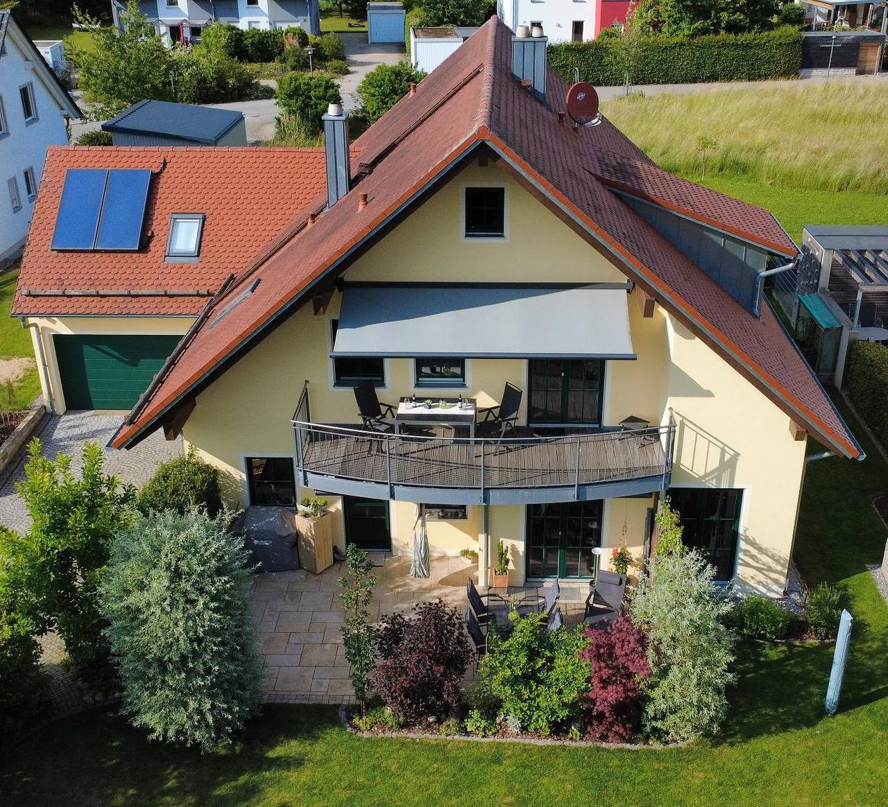 Ferienwohnung Faber - Ferienwohnung Faber mit großen Südbalkon, elektr. Markise in ruhiger Lage im Altmühltal in Essing, Altmühltal