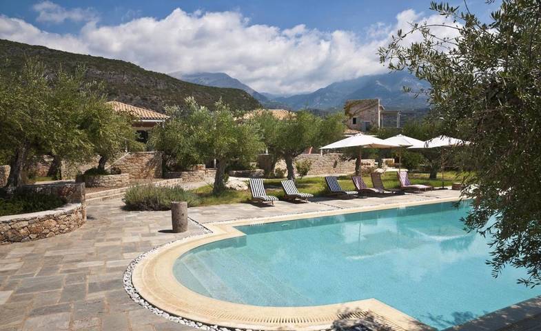 Villa für 4 Personen, mit Garten und Ausblick sowie Pool - 1