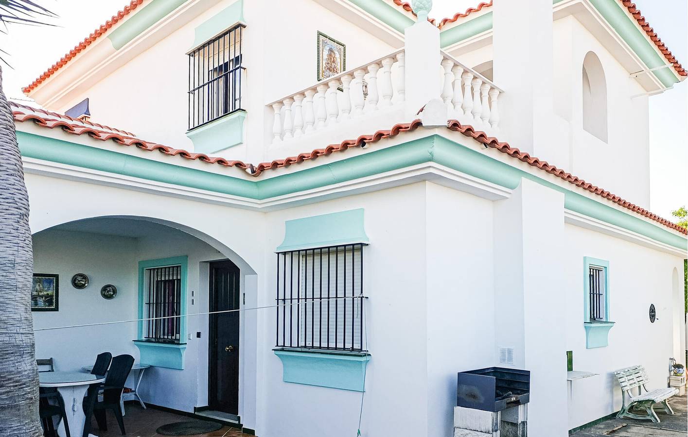 Location confortable de 110m² avec parking et grill, à pied de la plage et des commodités in Matalascañas, Almonte