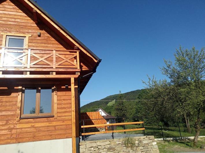 Apartament wakacyjny dla 8 osób, z Balkon i Taras oraz Ogród i Widok w Kasina Wielka