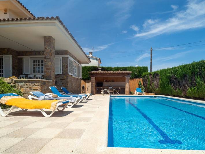 Finca für 8 Personen, mit Garten und Terrasse sowie Ausblick an der Costa Brava - 2