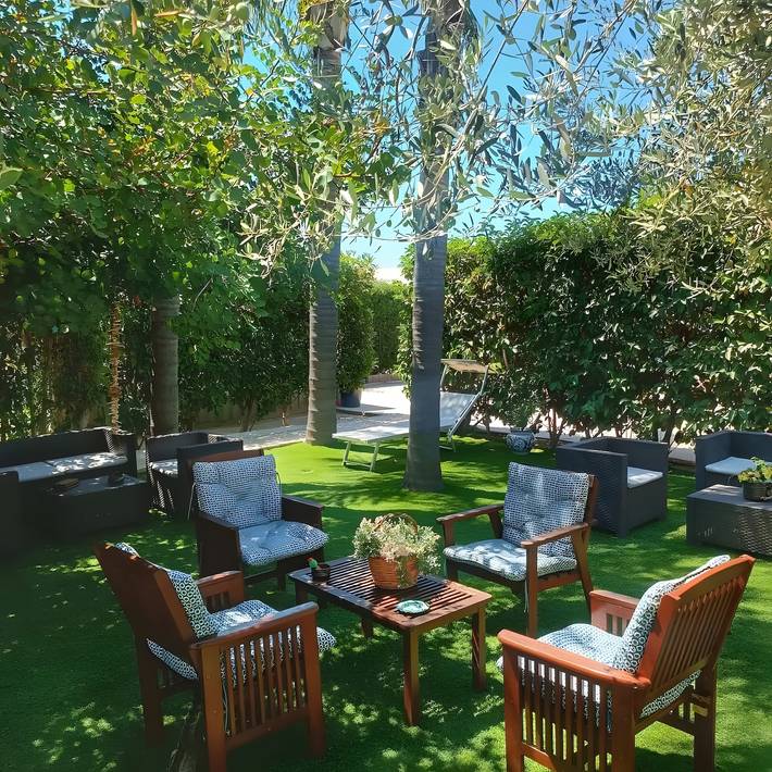 Vacation rental for 2 people, with yard in Sicily