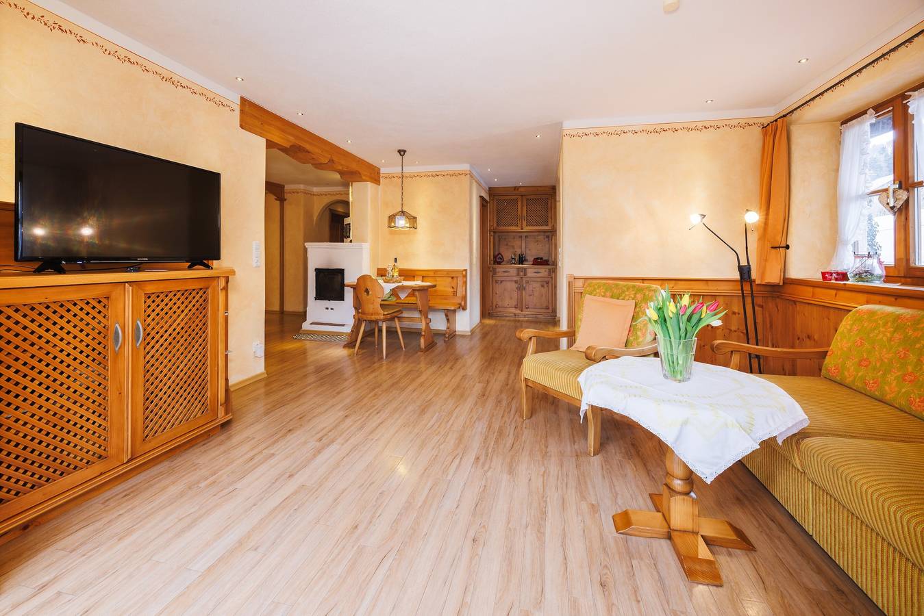 Ganze Wohnung, Apartment 'Weibhauser' mit Bergblick, privater Terrasse und Wlan in Ruhpolding, Bayerische Alpen