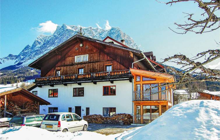 Ferienwohnung für 2 Personen, mit Terrasse und Garten in Ehrwald - 2