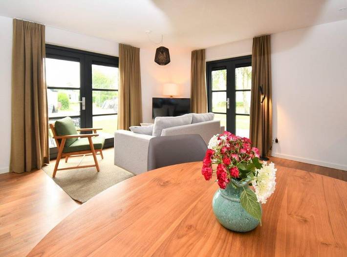 Last minute apartment voor 2 personen, met Terras en Tuin op Terschelling