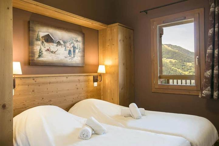 Gîte pour 6 personnes, avec balcon et sauna ainsi que jacuzzi et piscine, animaux acceptés à Sainte-Foy-Tarentaise - 3