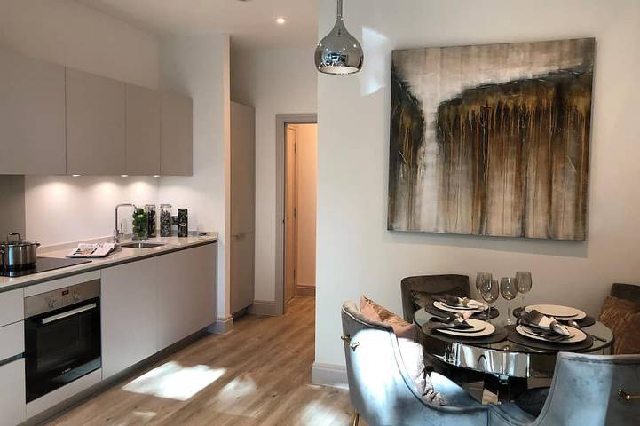Apartment for 2 people, with Terrace in Chiswick