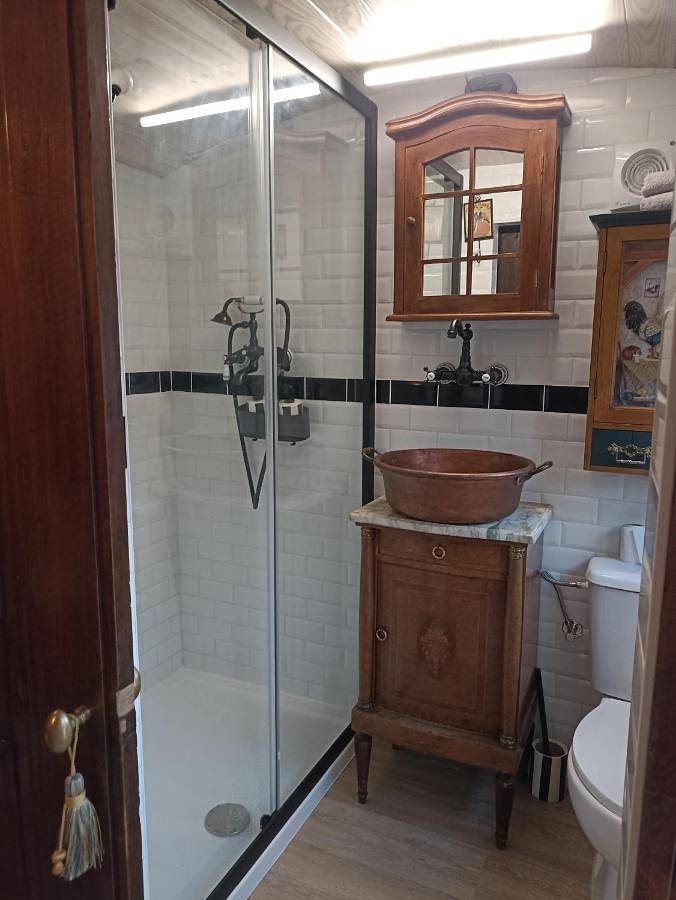 Location de vacances pour 2 personnes, avec jardin ainsi que vue et sauna à Saintry-sur-Seine - 3