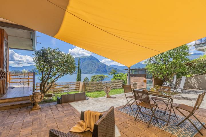 Apartamento entero, Mandarina House in Municipio de Varenna, Alpes de Bérgamo Occidental