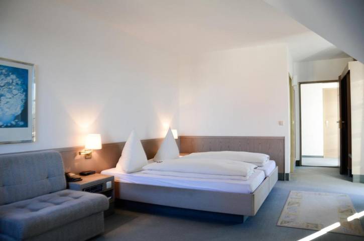 Hotel für 2 Personen, mit Ausblick in Schongau - 4