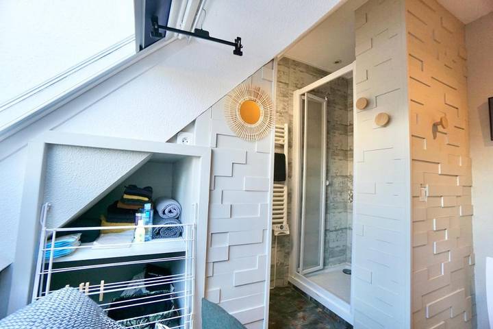 Gîte pour 2 personnes, avec balcon et vue dans Plage du Pérello - 3