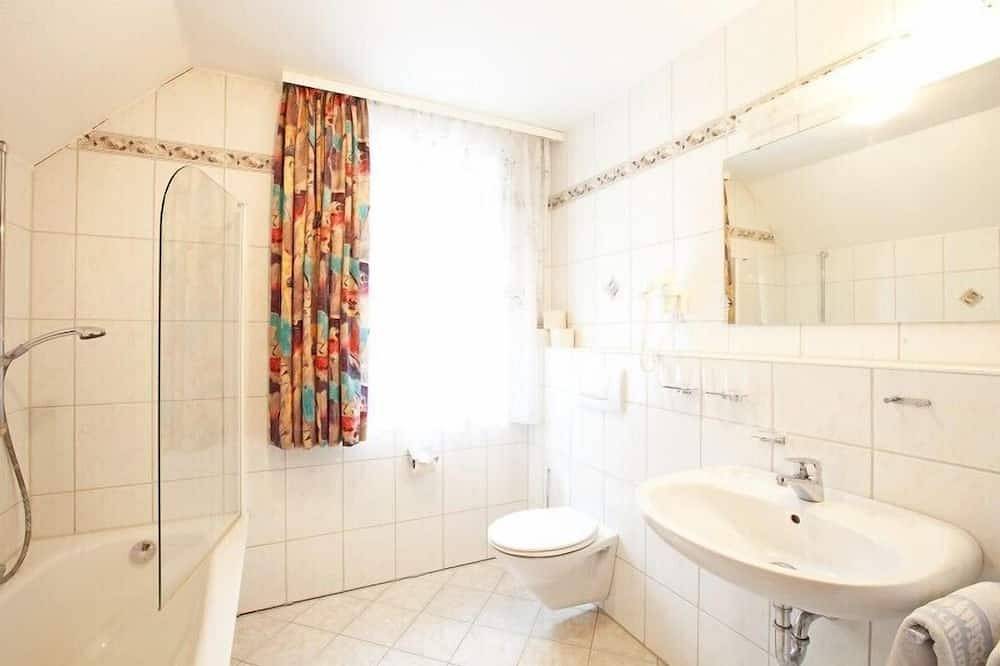 Ganze Wohnung, Apartment Heiligental mit 55 qm, 1 Schlafzimmer für maximal 4 Personen in Münsingen, Neckar-Alb