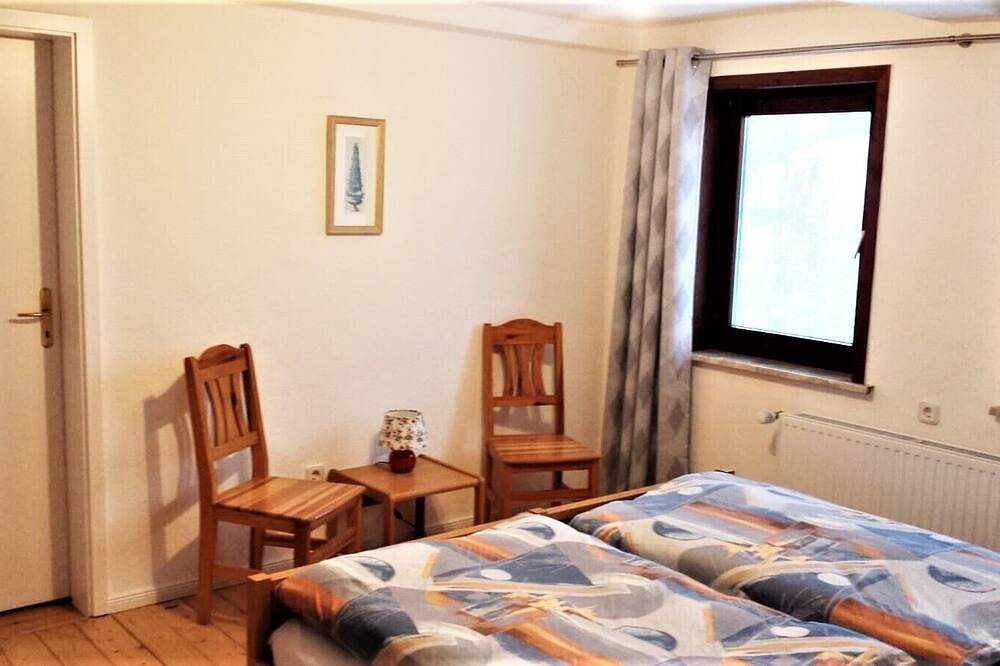 Gemütliches denkmalgeschützes Harzhaus mit Sauna - für Gruppen bis 14 Personen in Altenau, Harzvorland