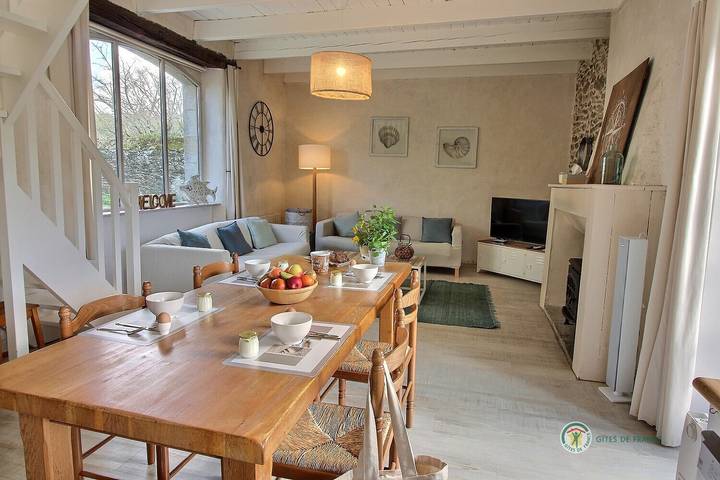 Gîte pour 4 personnes, avec terrasse et jardin à Langoat - 4