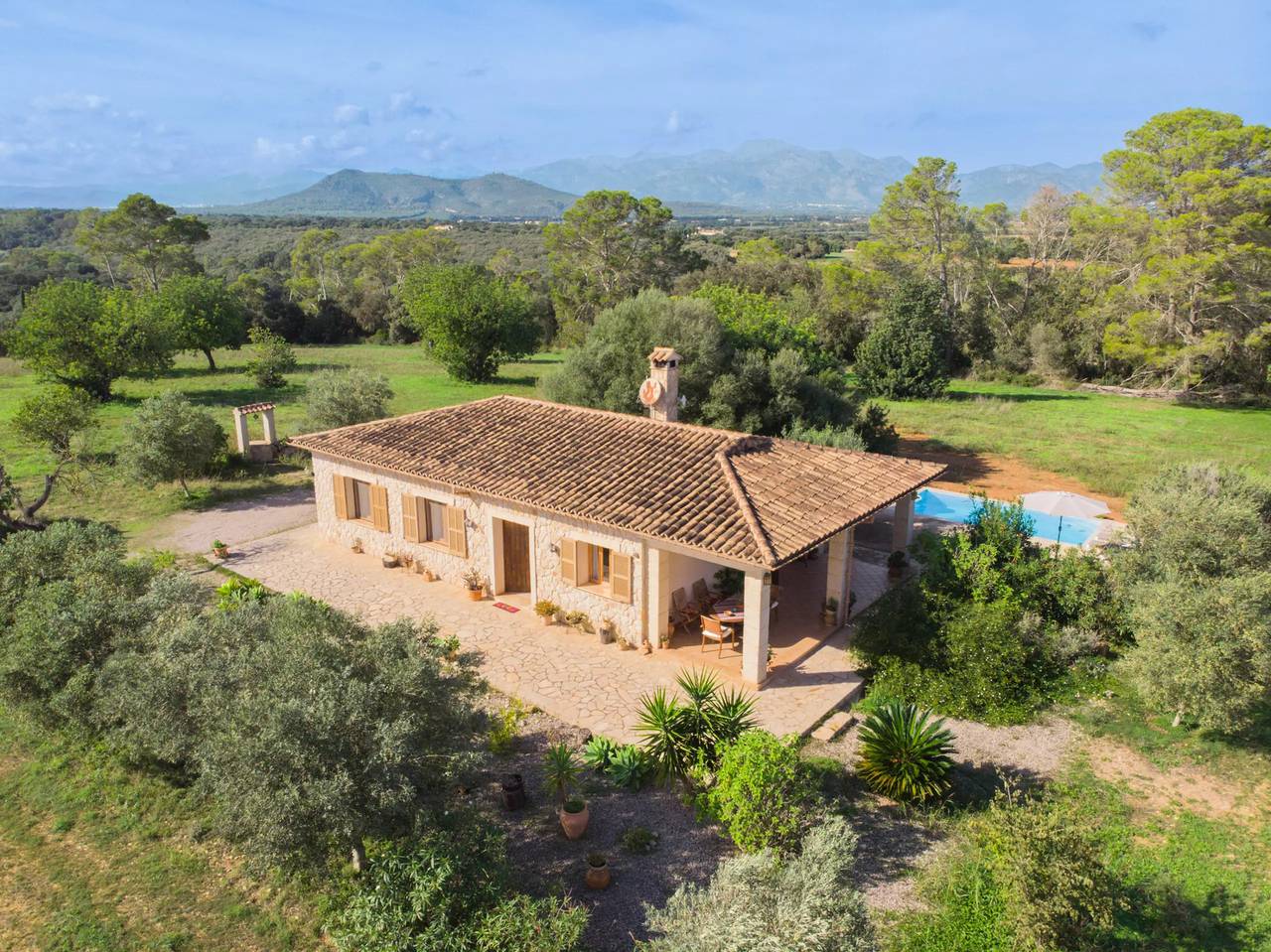 137 Finca Son Bernat Etv/9442  in Llubí, Majorque l'intérieur des terres
