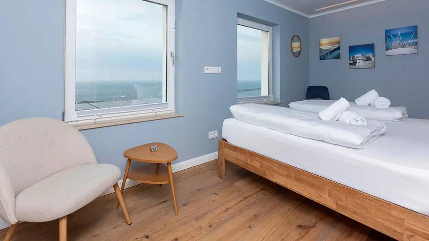 Ferienhaus für 8 Personen, mit Sauna und Garten sowie Terrasse in Sassnitz - 4