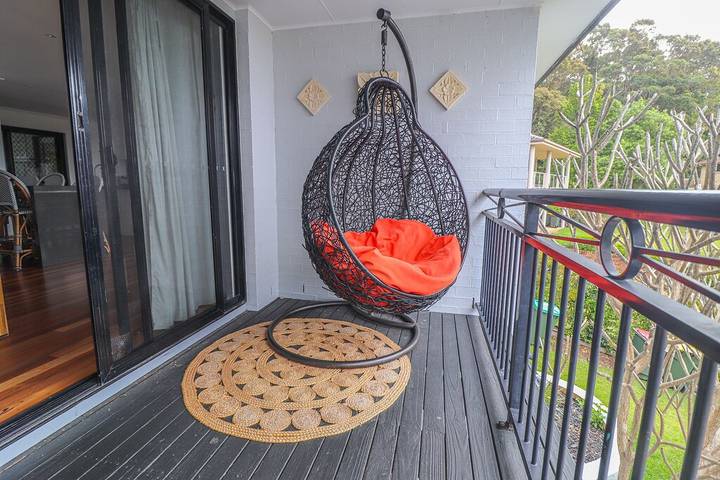Holiday home for 12 people, with balcony in Lake Macquarie