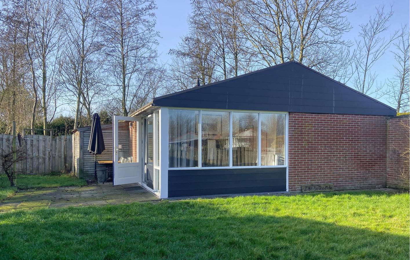 Vakantiehuis voor 4 personen met terras in Nederlandse Noordzeekust