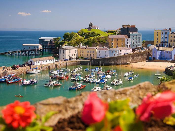 Gîte pour 5 personnes, avec Vue sur l’océan ainsi que Terrasse et Jardin à Tenby - 2