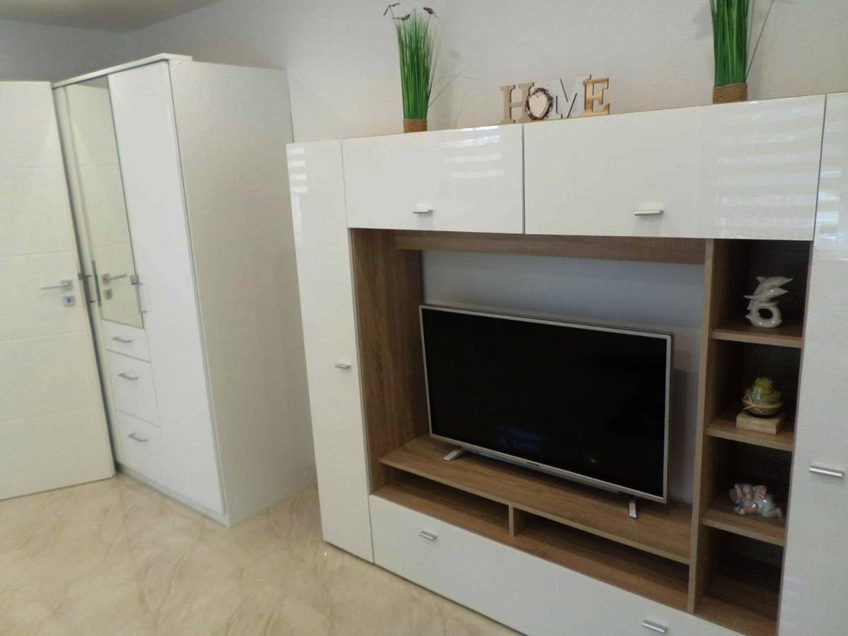Ganze Wohnung, 1 Zi. Apartment Nähe Flughafen/Messe Stuttgart 24h in Waldenbuch, Landkreis Böblingen