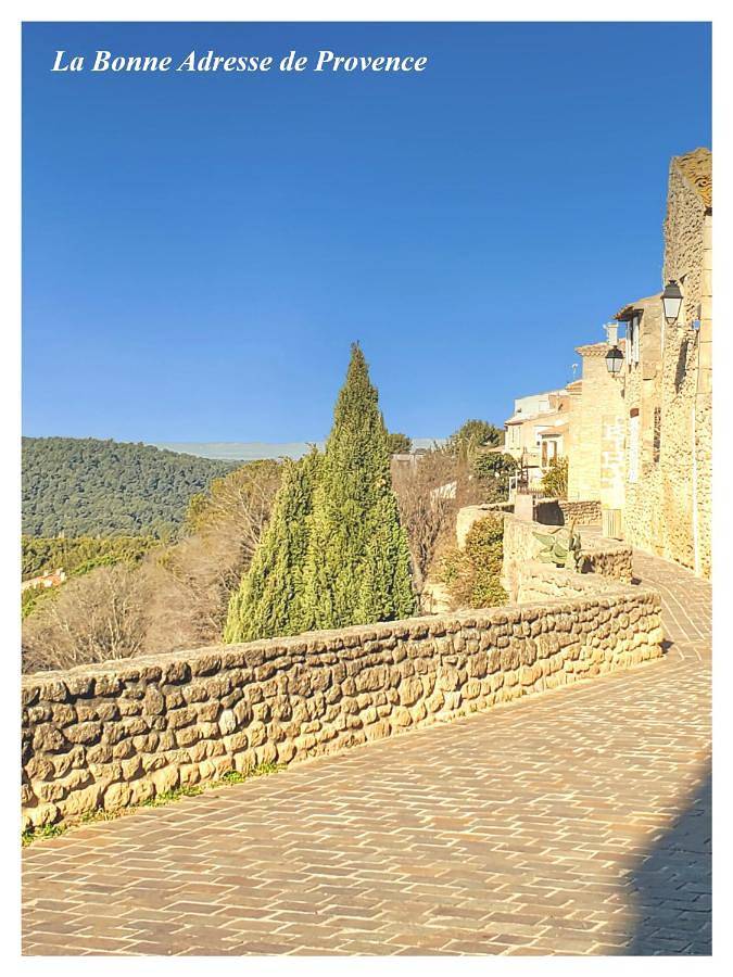 One-Bedroom House in Cornillon-Confoux, Côte méditerranéenne (France)