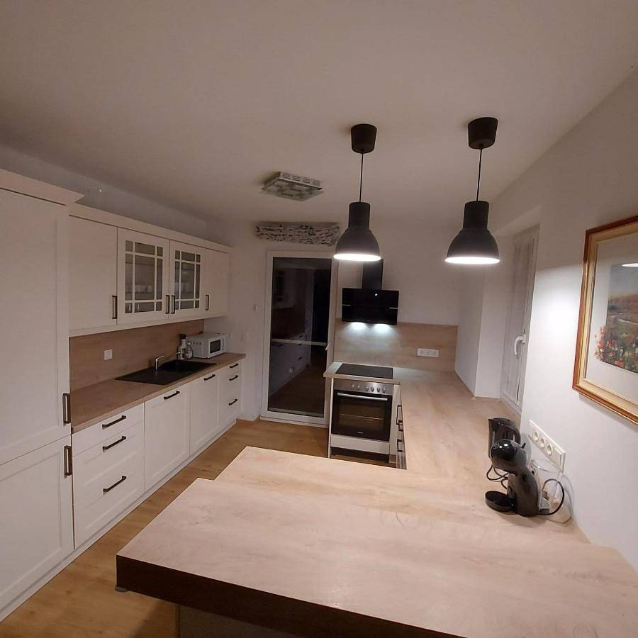 Three-Bedroom House in Guntramsdorf, Bezirk Mödling