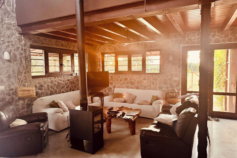 Isolated house 3km from Moratalla. Disconnect. in Moratalla, Murcia Binnenland