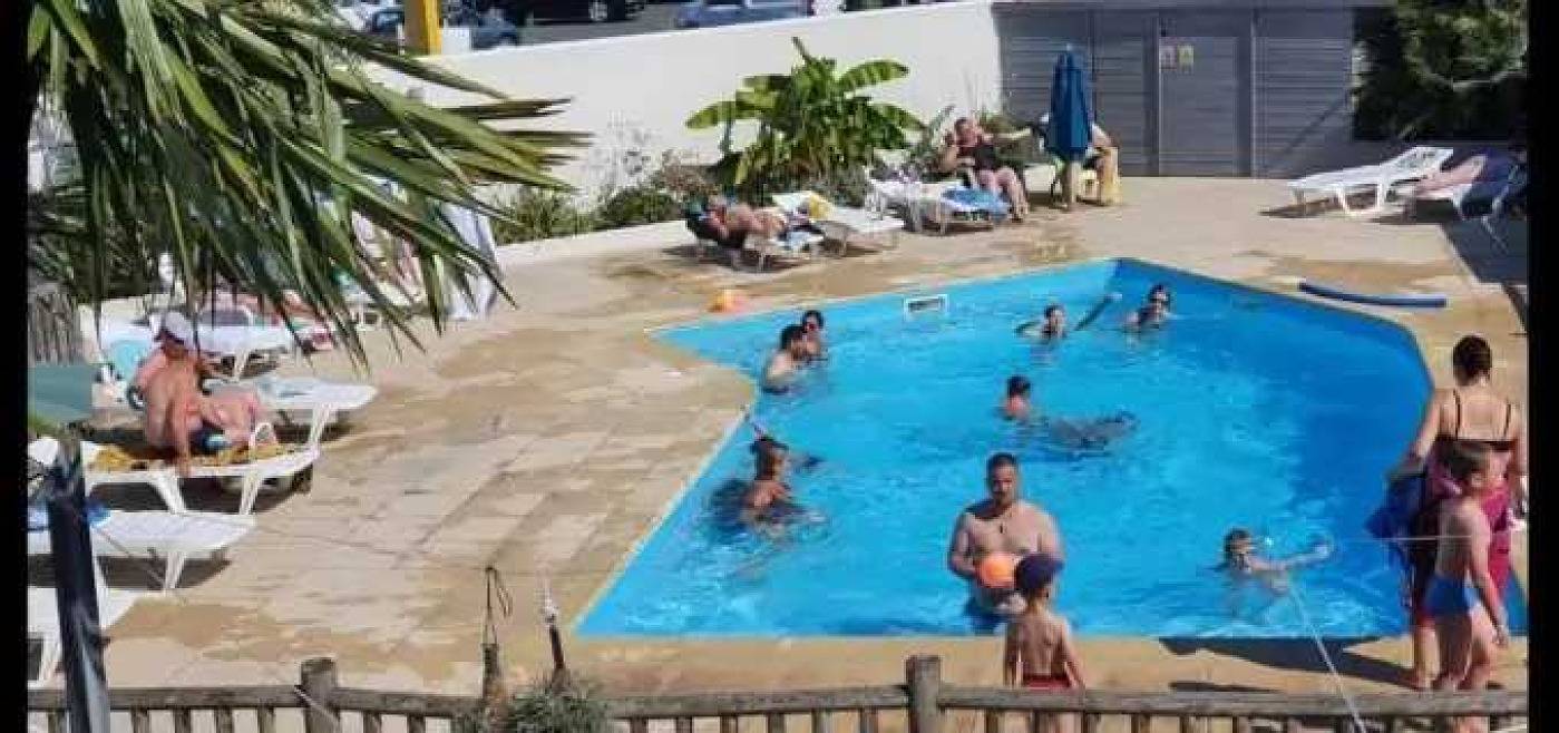Zecamping 3* piscine chiens acceptés locatif Tv clim 25m2 5 pers in Arvert, Côte de Beauté