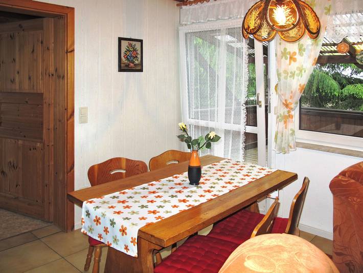 Ferienhaus für 4 Personen, mit Balkon und Garten im Thüringer Wald - 3