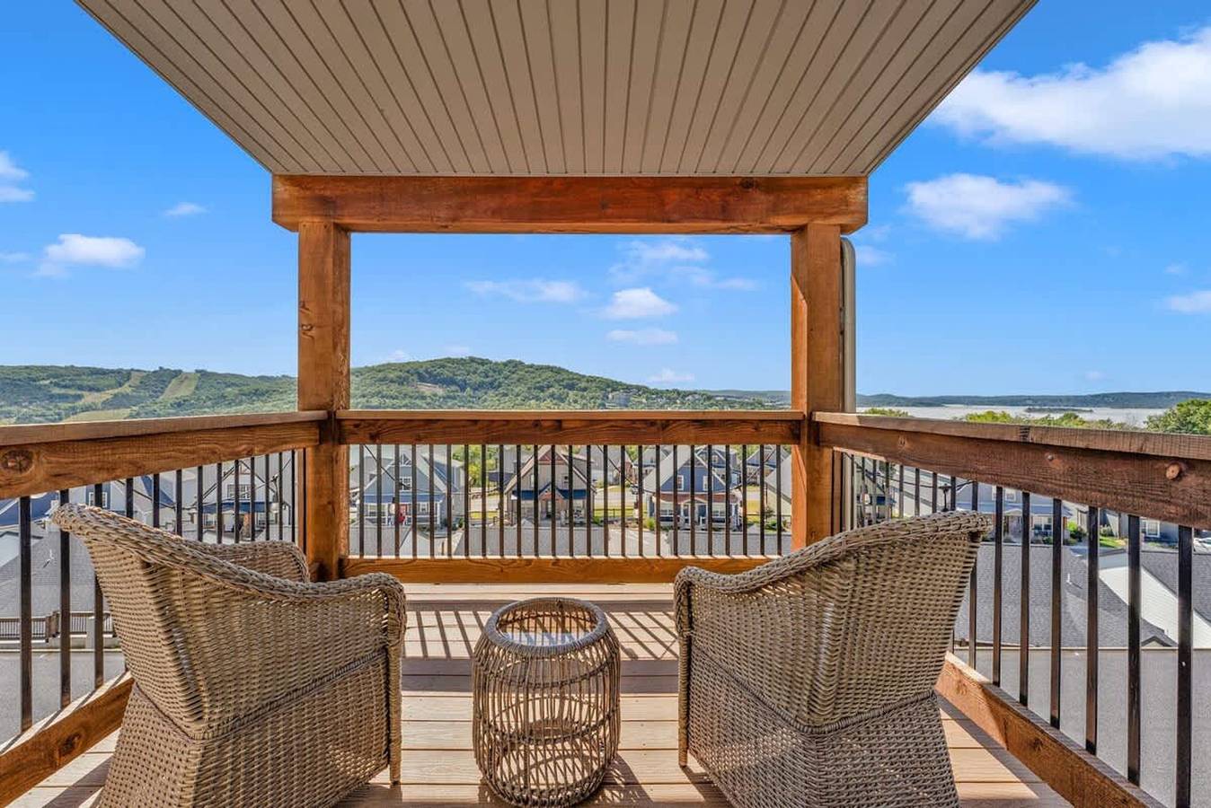 Hooked on Branson Cove - Pool  Hot Tub   Fireplace in Table Rock Lake