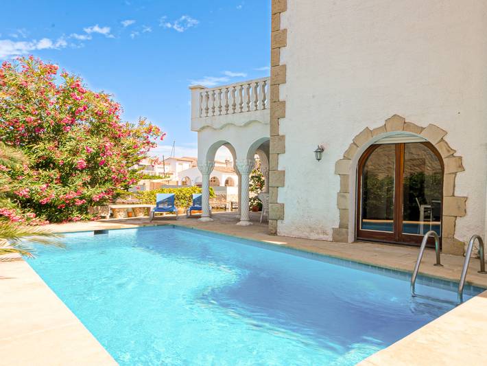 Maison de vacances pour 8 personnes, avec piscine et jardin