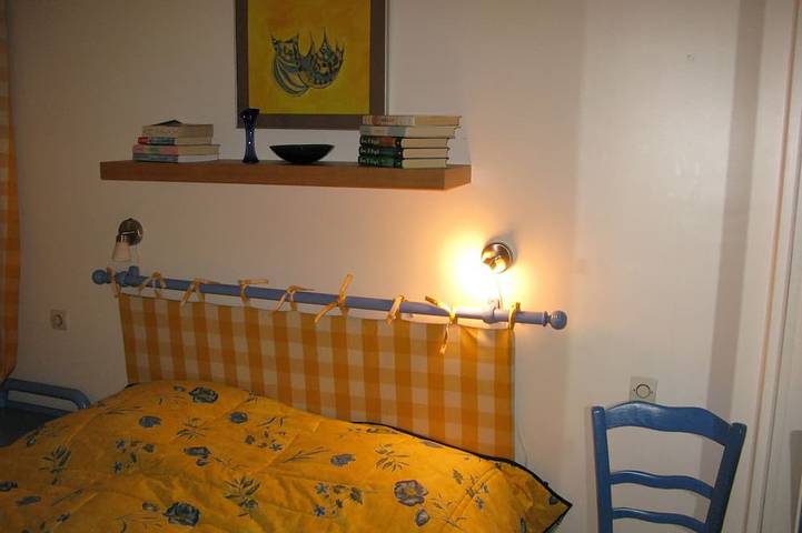 Appartement entier, Location appartement T2 Six Fours les Plages Provence Var 4 personnes in La Coudoulière, Six-Fours-les-Plages