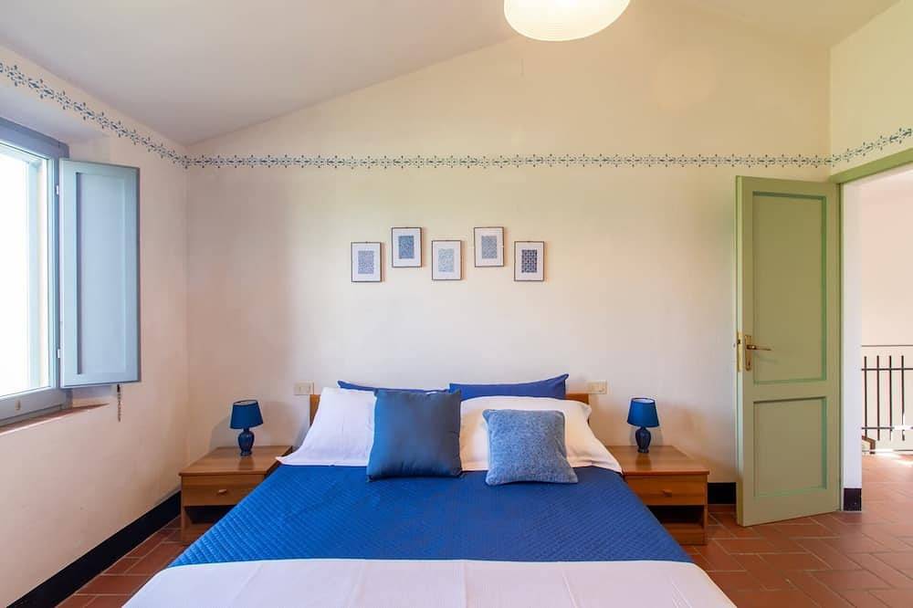 Apartamento entero, Casa Paciano, near town, apartments with pool, Noce in Paciano, Provincia de Perugia