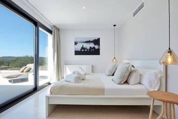 Villa in Sant Joan de Labritja, Ibiza Norden für 16 