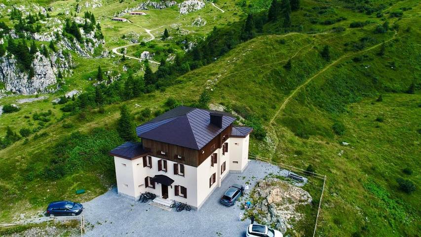 Gîte pour 8 personnes, avec jardin et vue, animaux acceptés à Paluzza - 2