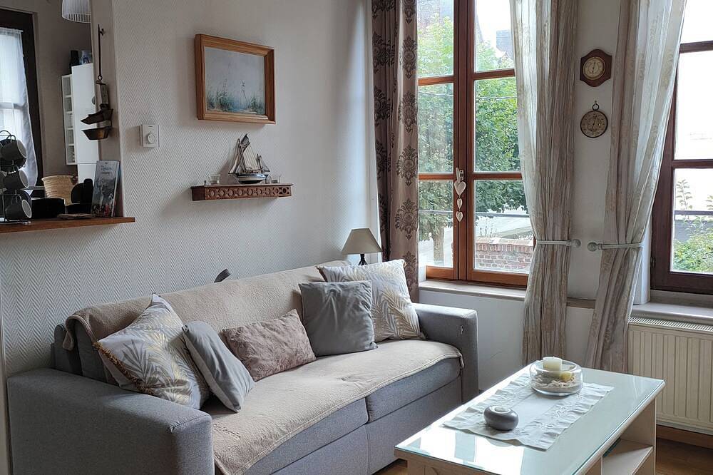 Appartement entier, 2P. tout confort-48m2+jardinet.Plage, port, commerces et chateau 8mn à pieds in Dieppe, Région de Dieppe